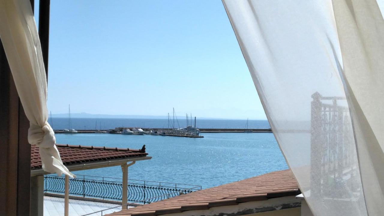 Port View Apartment Закінф Екстер'єр фото