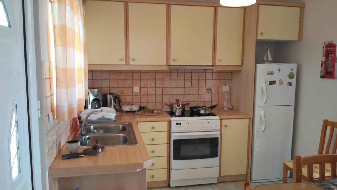 Port View Apartment Закінф Екстер'єр фото